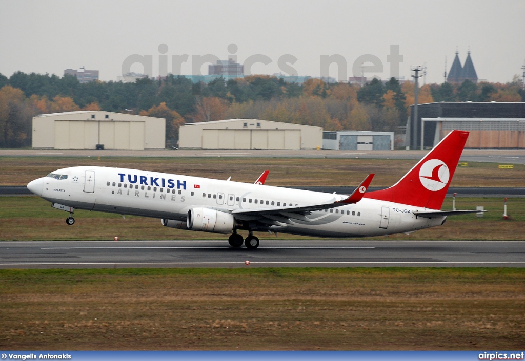 TC-JGA, Boeing 737-800, Turkish Airlines