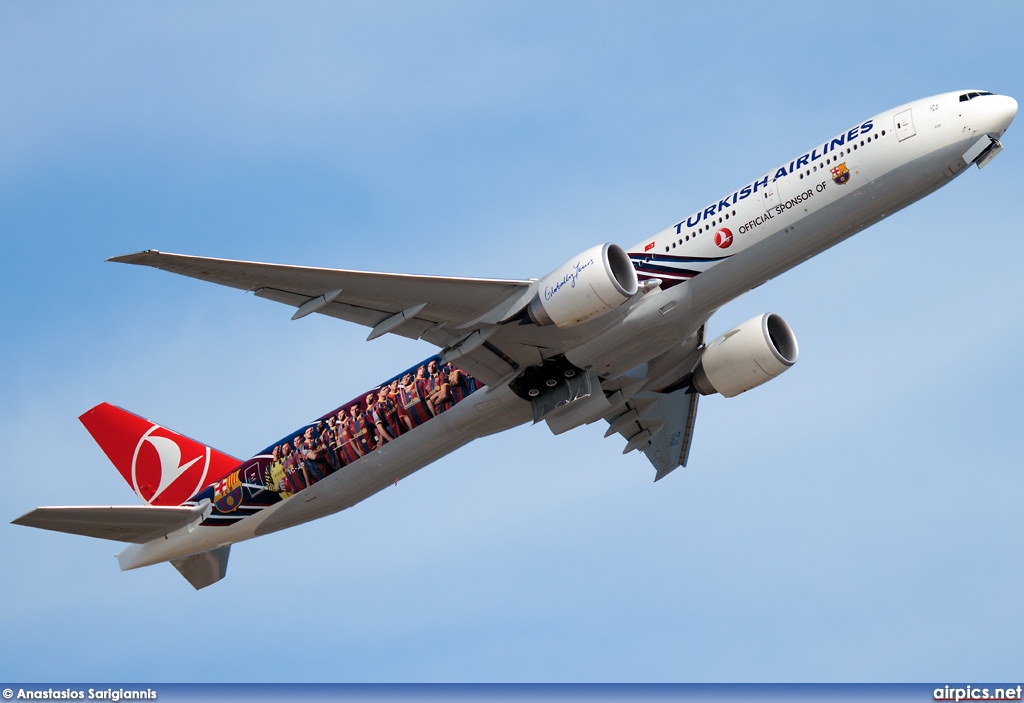 TC-JJI, Boeing 777-300ER, Turkish Airlines