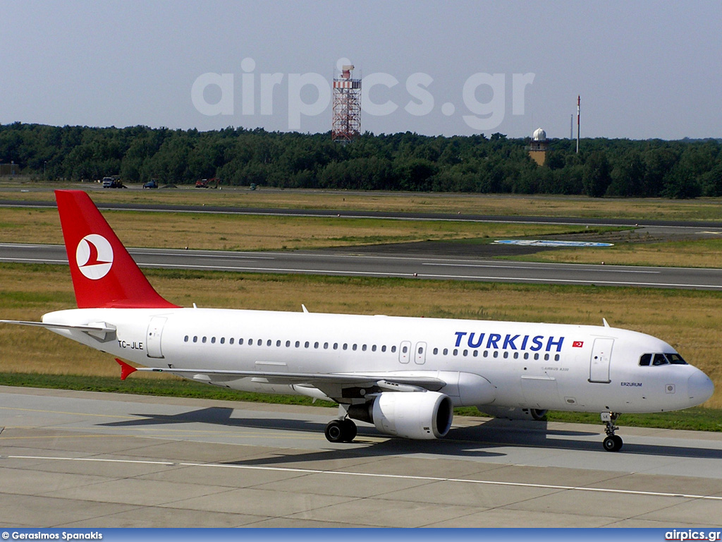 TC-JLE, Airbus A320-200, Turkish Airlines