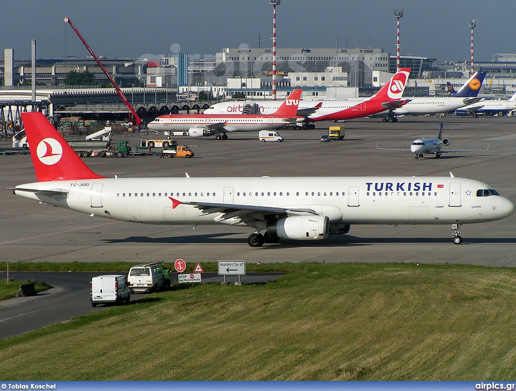 TC-JMD, Airbus A321-200, Turkish Airlines