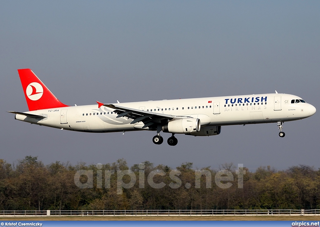 TC-JRA, Airbus A321-200, Turkish Airlines