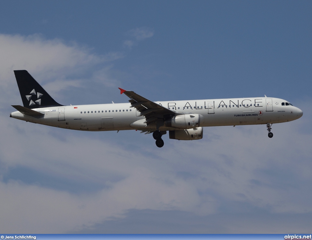 TC-JRB, Airbus A321-200, Turkish Airlines