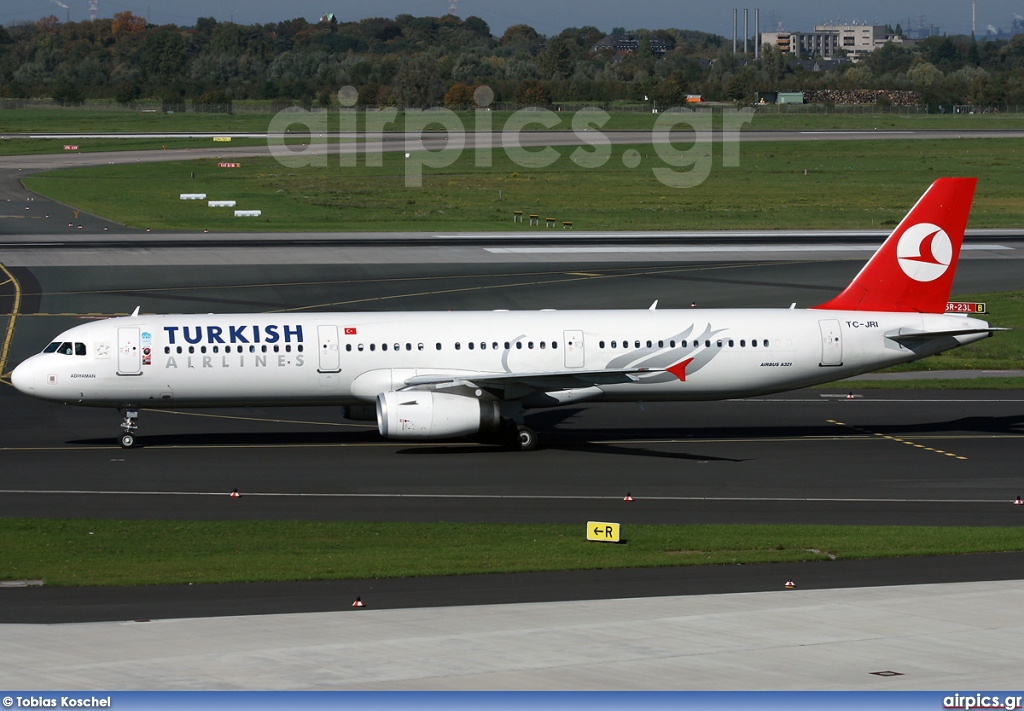 TC-JRI, Airbus A321-200, Turkish Airlines