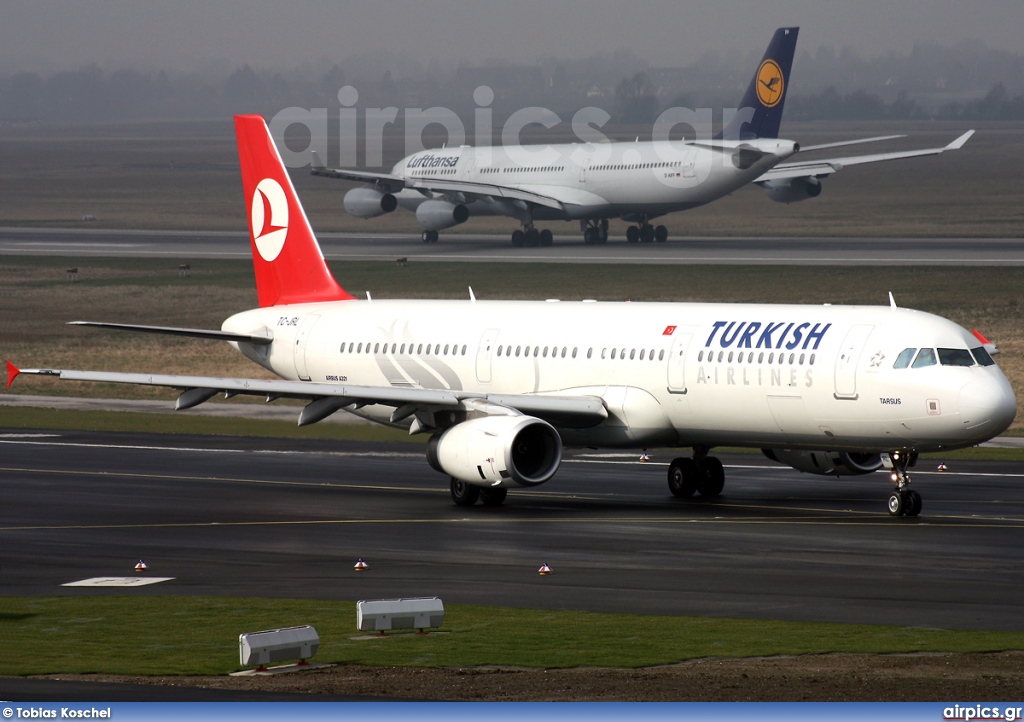 TC-JRL, Airbus A321-200, Turkish Airlines