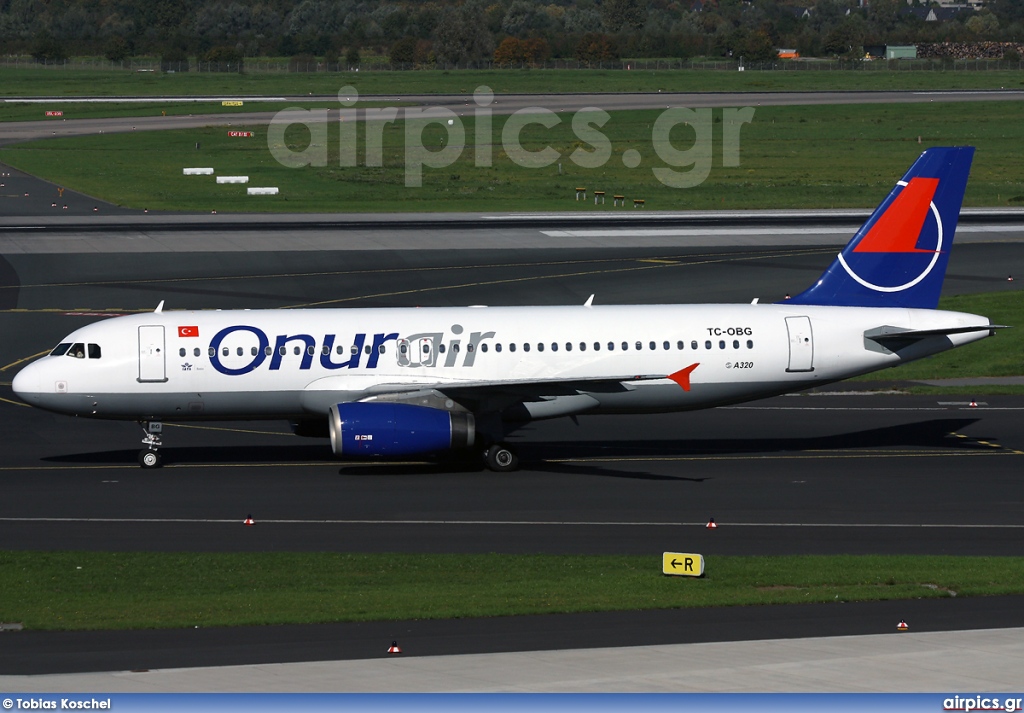 TC-OBG, Airbus A320-200, Onur Air