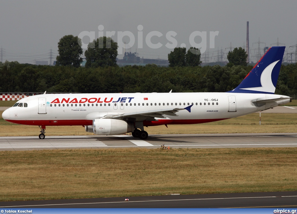 TC-OGJ, Airbus A320-200, Anadolu Jet