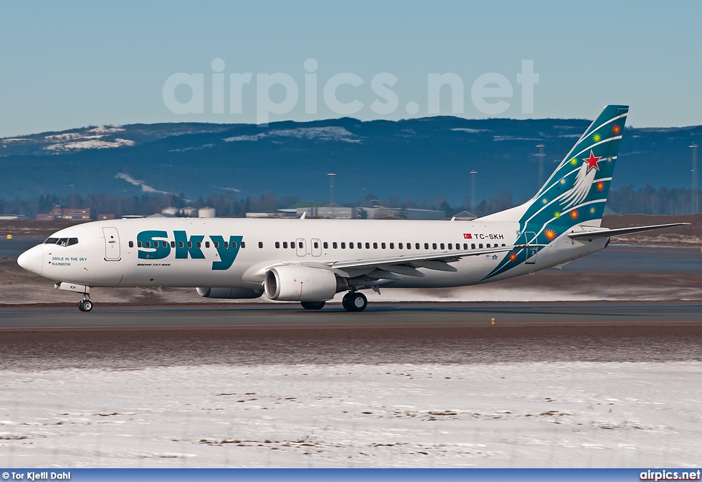 TC-SKH, Boeing 737-800, Sky Airlines