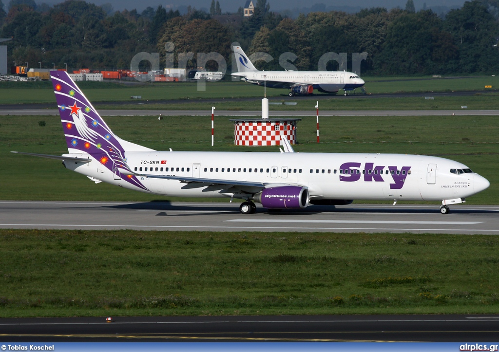 TC-SKN, Boeing 737-900, Sky Airlines