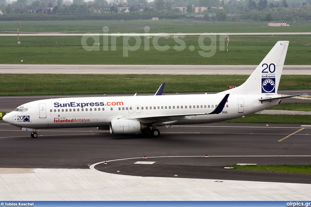 TC-SUL, Boeing 737-800, SunExpress