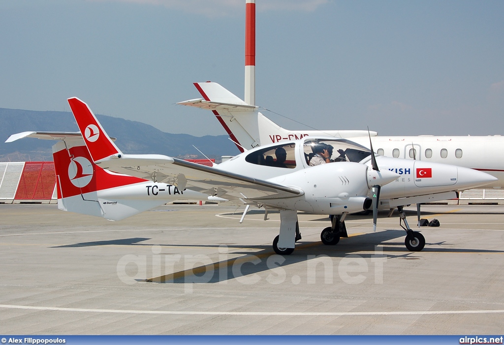 TC-TAP, Diamond DA42 Twin Star, Turkish Airlines