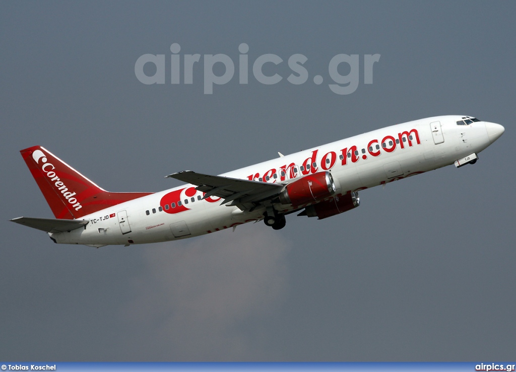 TC-TJD, Boeing 737-400, Corendon Airlines