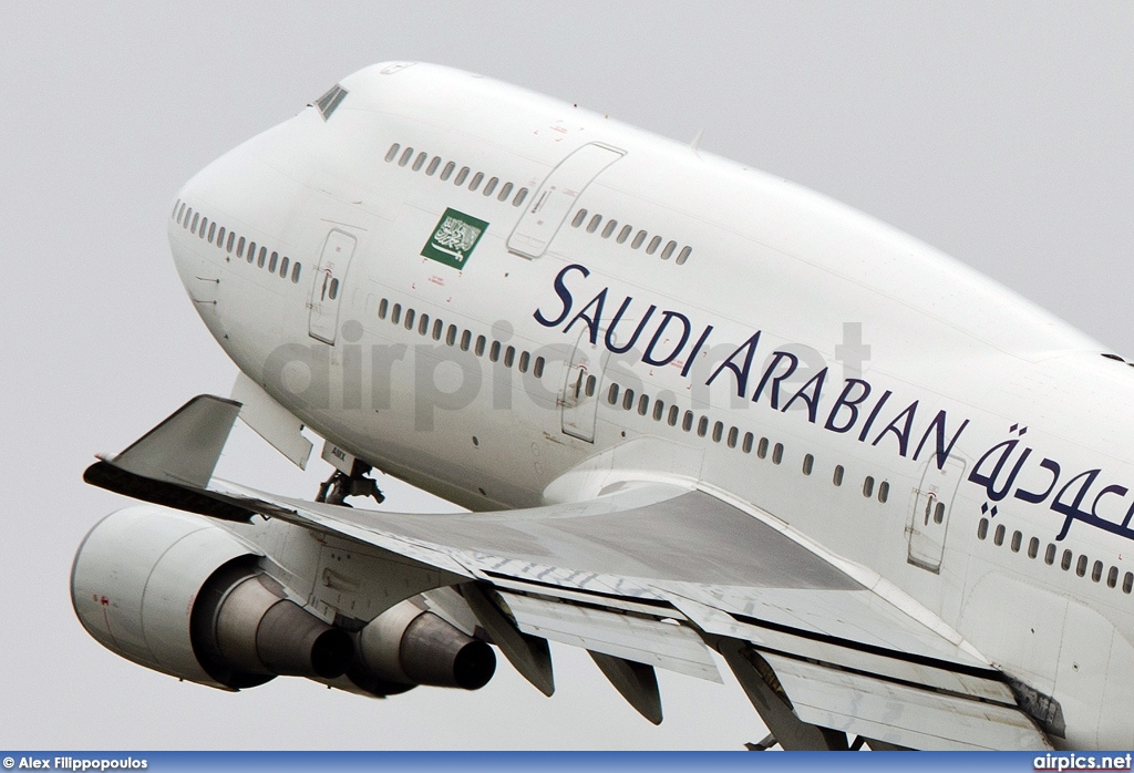 TF-AMX, Boeing 747-400, Saudi Arabian Airlines