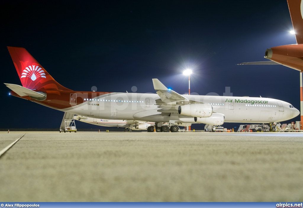 TF-EAB, Airbus A340-300, Air Madagascar