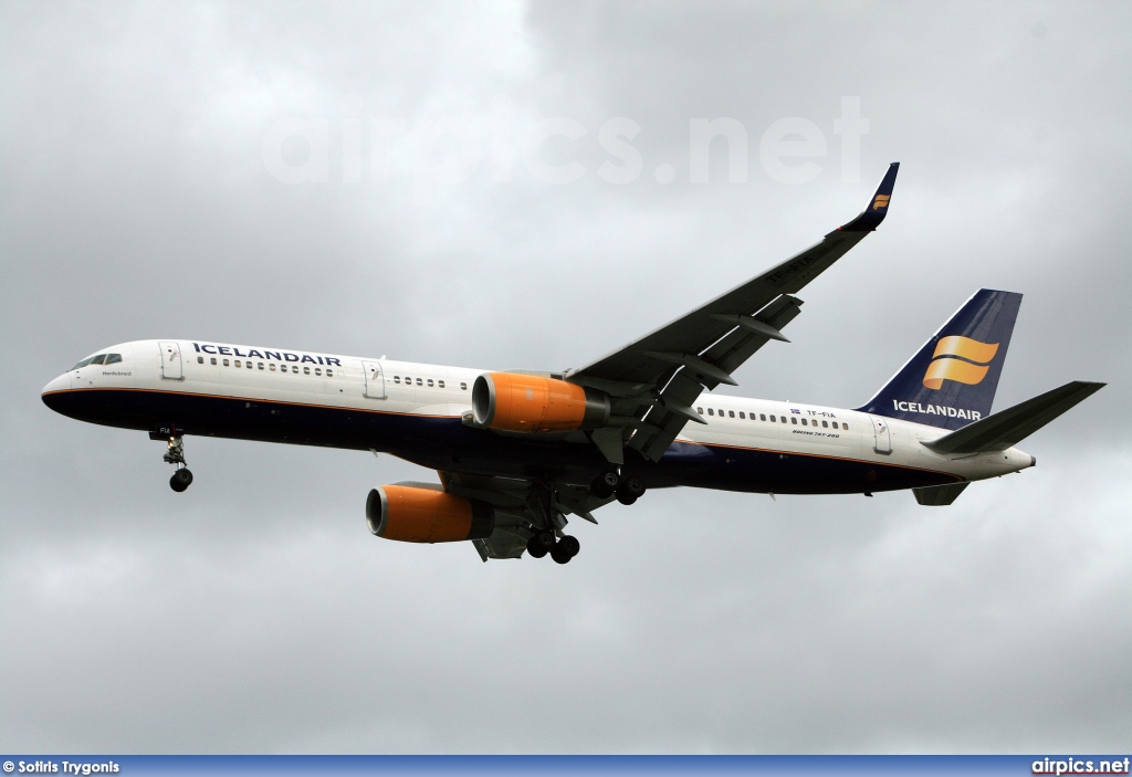 TF-FIA, Boeing 757-200, Icelandair