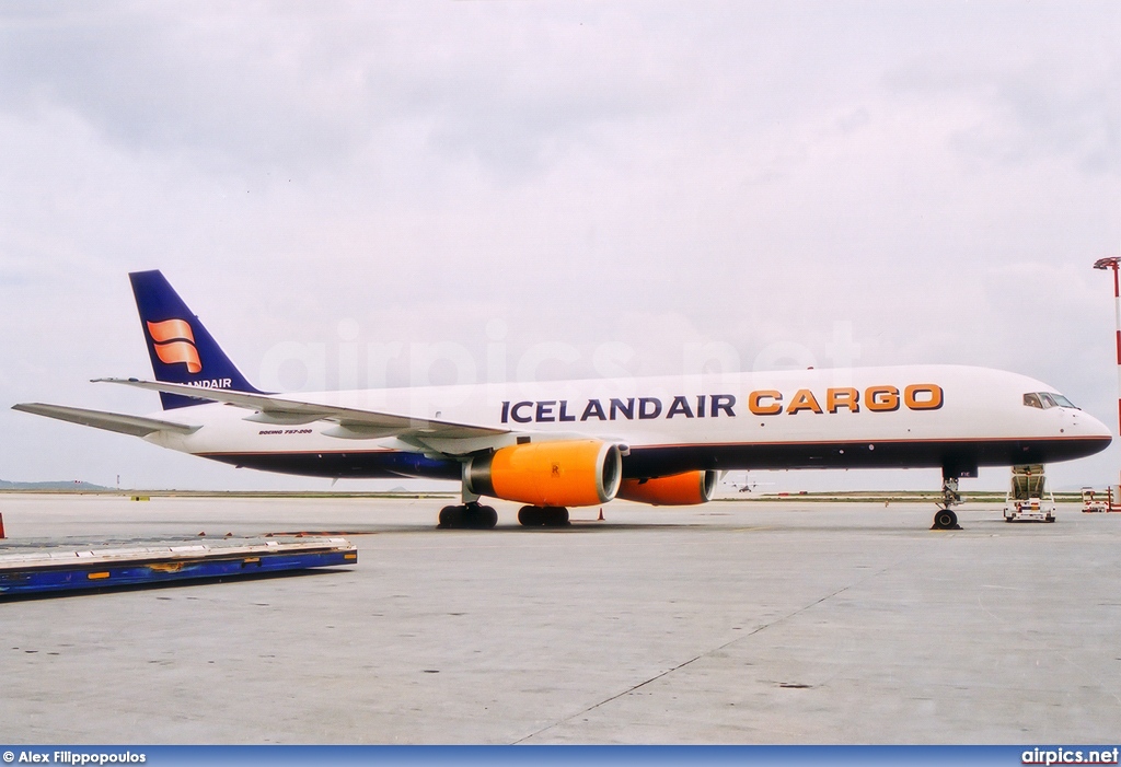 TF-FIE, Boeing 757-200PF, Icelandair