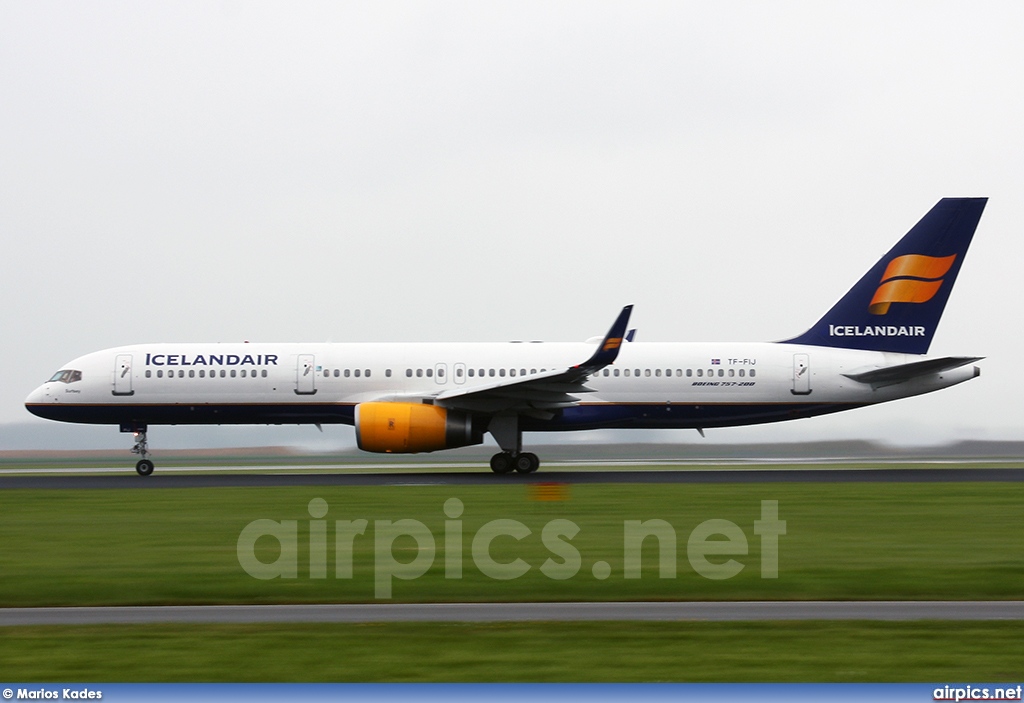 TF-FIJ, Boeing 757-200, Icelandair