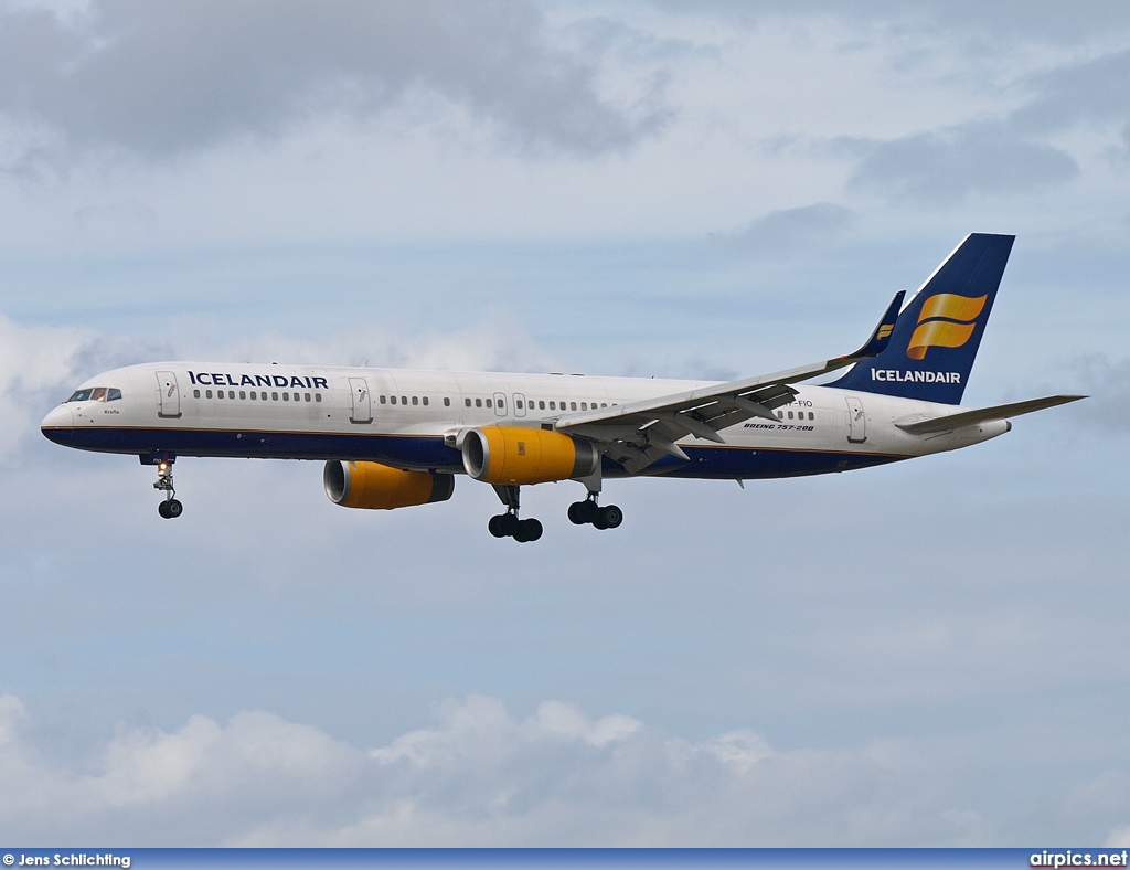 TF-FIO, Boeing 757-200, Icelandair