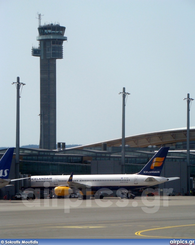 TF-FIU, Boeing 757-200, Icelandair