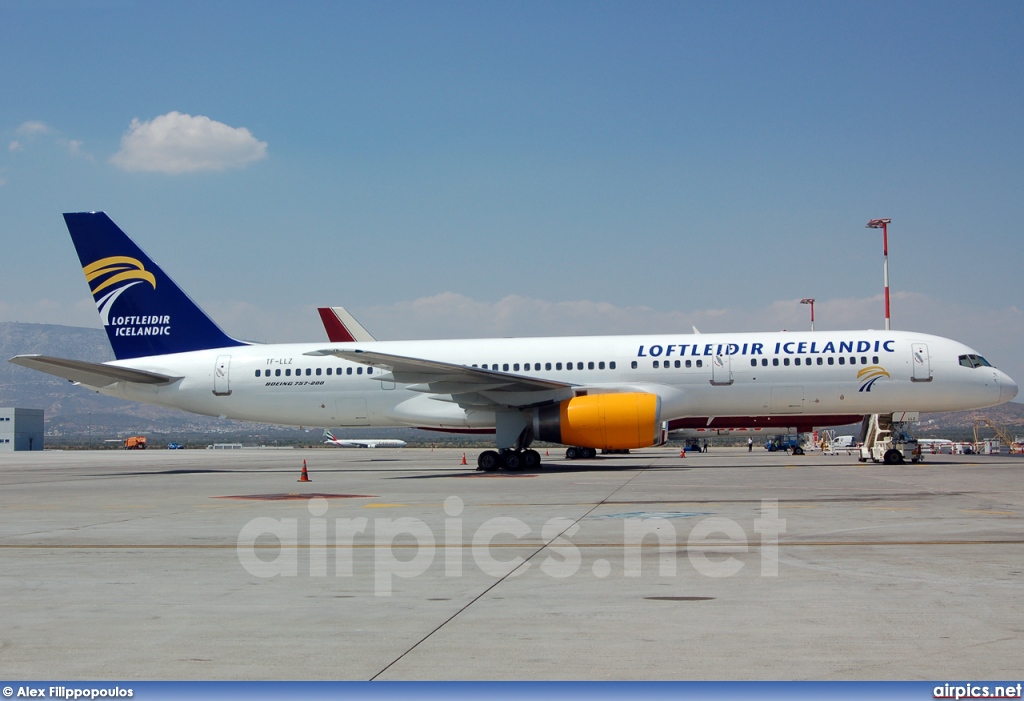 TF-LLZ, Boeing 757-200, Loftleidir Icelandic