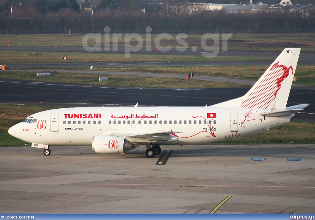 TS-IOG, Boeing 737-500, Tunis Air