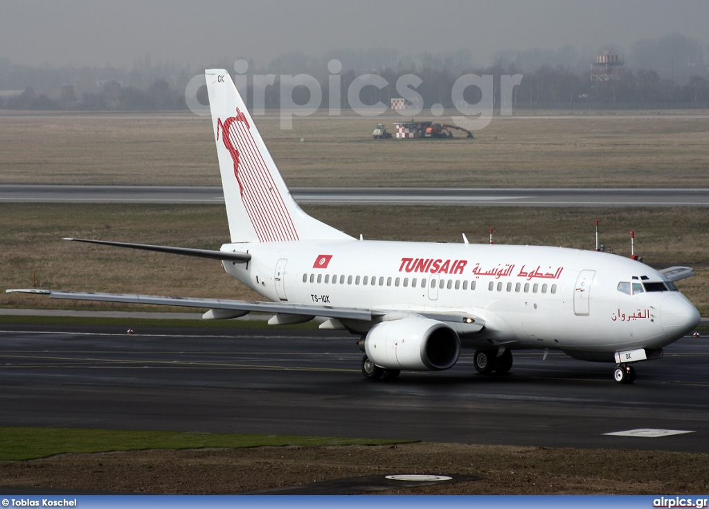 TS-IOK, Boeing 737-600, Tunis Air