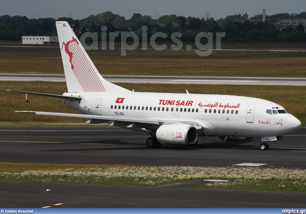 TS-IOL, Boeing 737-600, Tunis Air