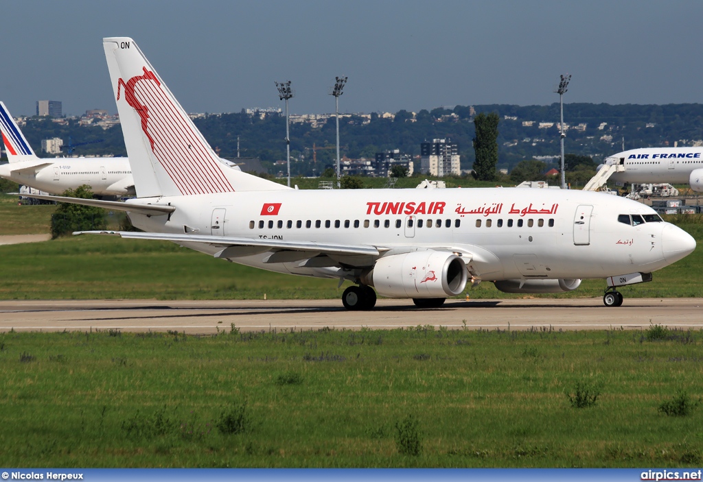 TS-ION, Boeing 737-600, Tunis Air