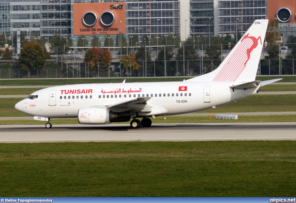 TS-ION, Boeing 737-600, Tunis Air