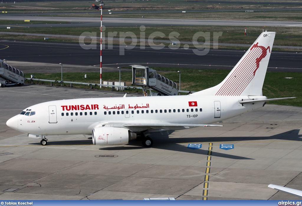 TS-IOP, Boeing 737-600, Tunis Air