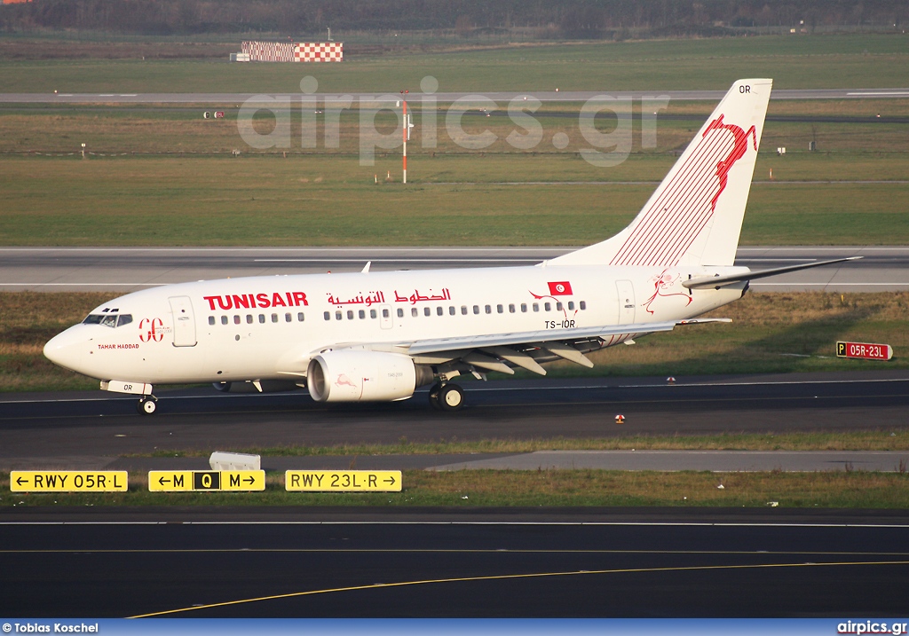 TS-IOR, Boeing 737-600, Tunis Air