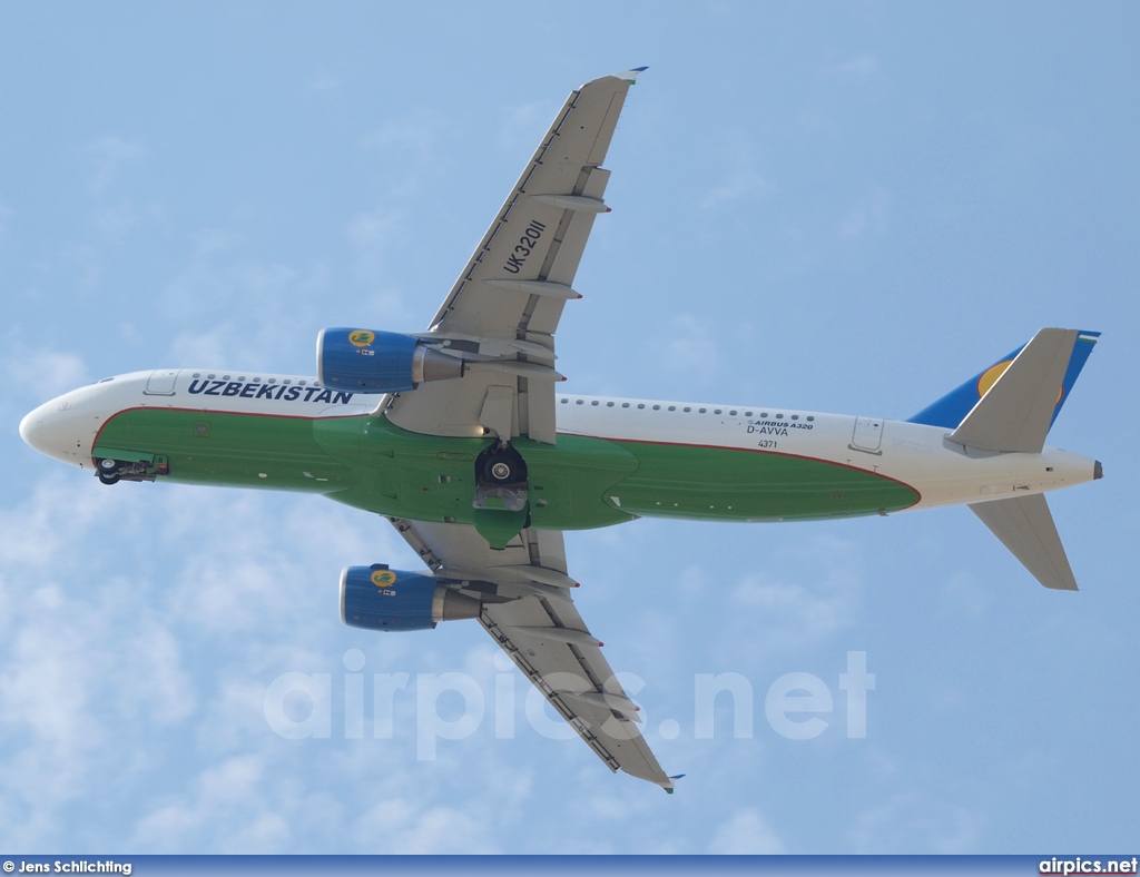 UK-32011, Airbus A320-200, Uzbekistan Airways