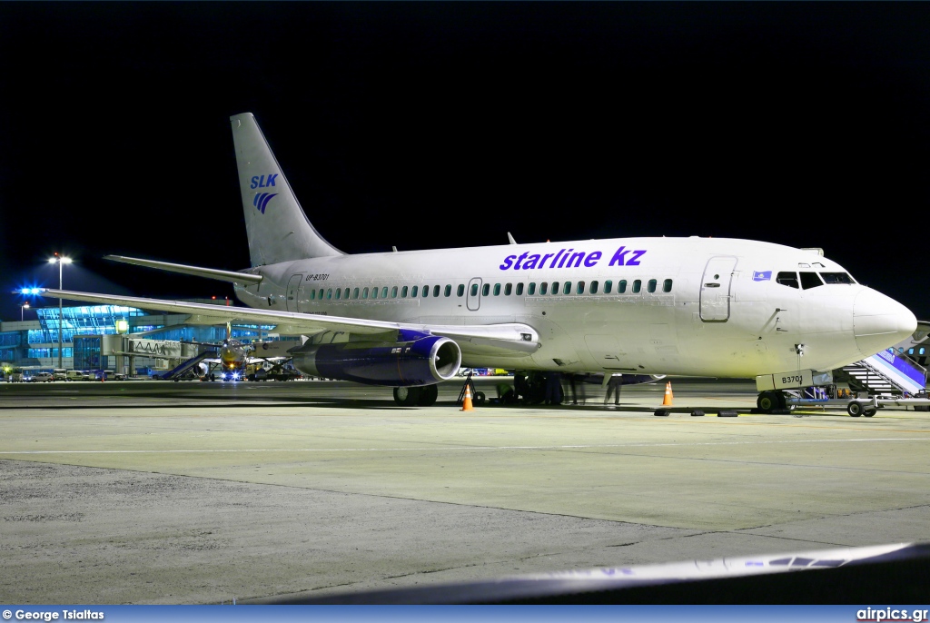 UP-B3701, Boeing 737-200Adv, Starline.kz