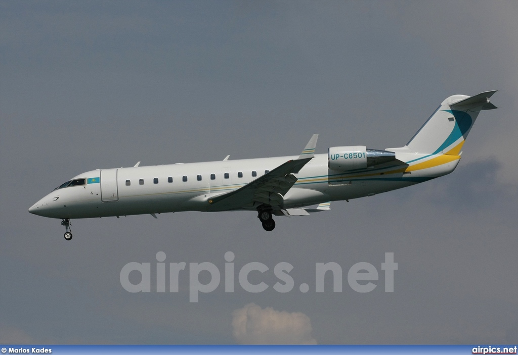 UP-C8501, Bombardier CRJ-200, Untitled