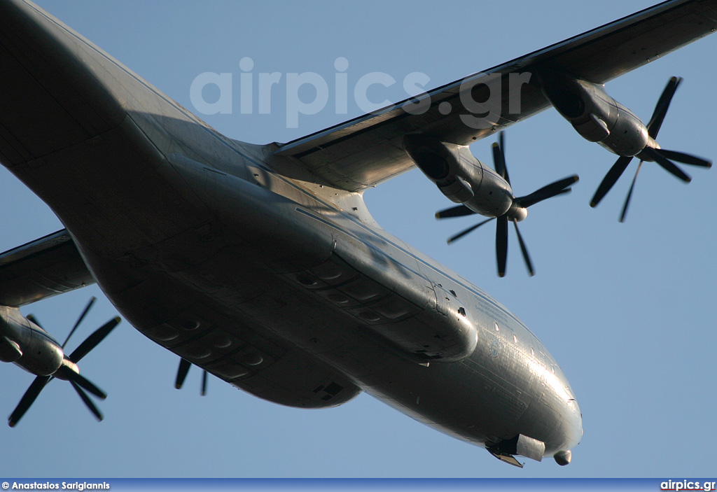 UR-09307, Antonov An-22 Antei, Antonov