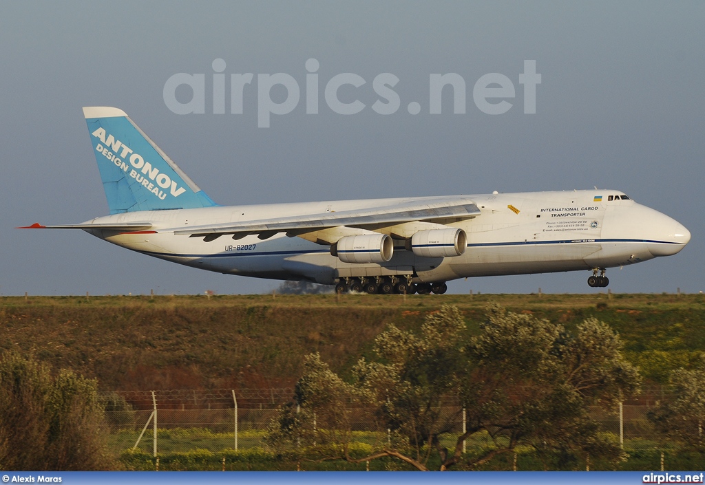 UR-82027, Antonov An-124-100 Ruslan, Antonov