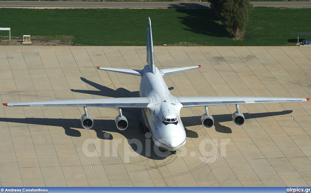 UR-82072, Antonov An-124-100 Ruslan, Antonov