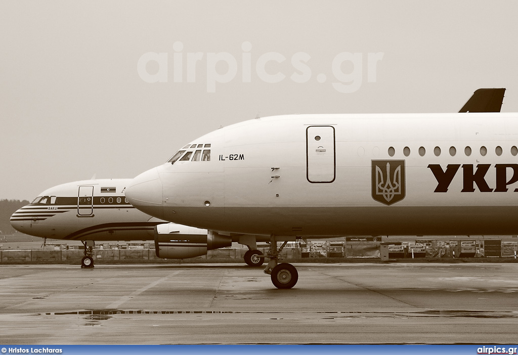 UR-86528, Ilyushin Il-62-M, Ukrainian Government