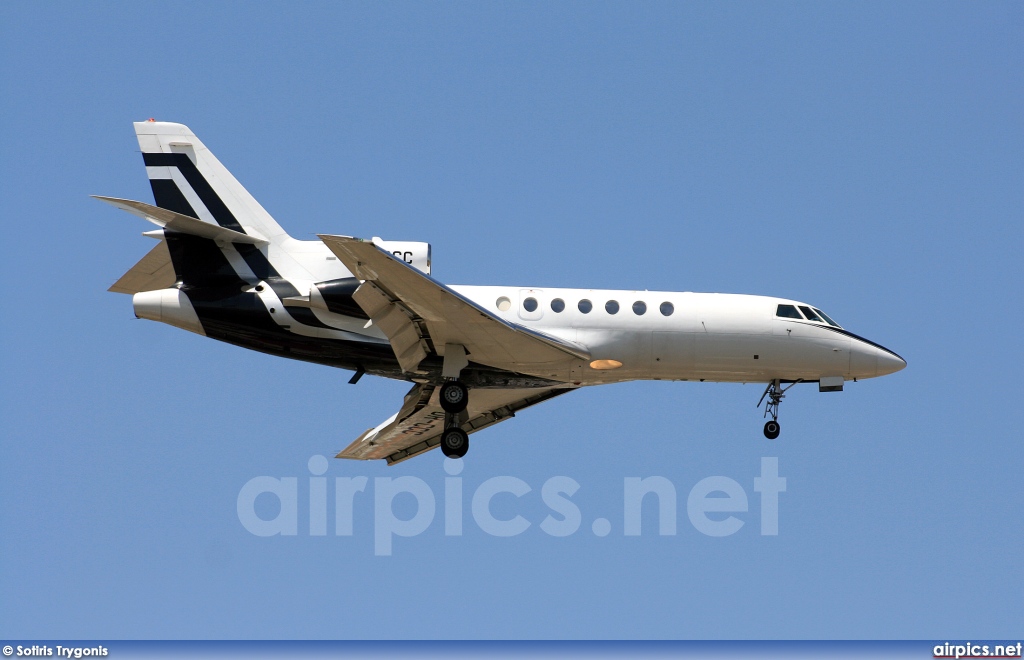 UR-CCC, Dassault Falcon-50, Private