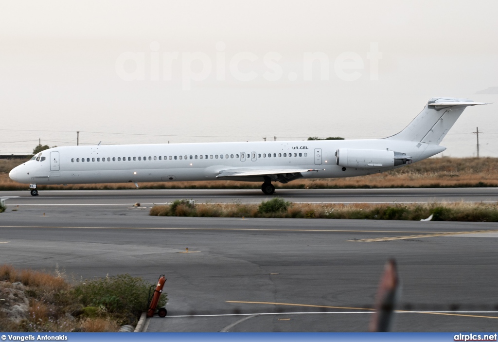 UR-CEL, McDonnell Douglas MD-83, Khors Air