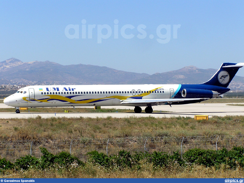 UR-CFG, McDonnell Douglas MD-82, UM Airlines