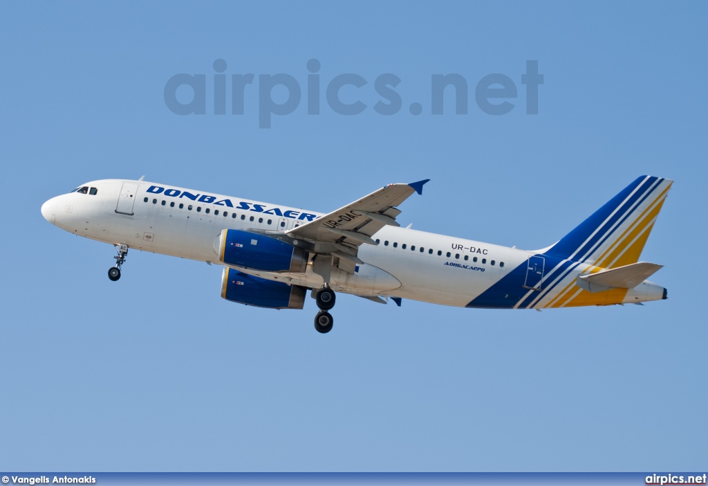 UR-DAC, Airbus A320-200, Donbassaero