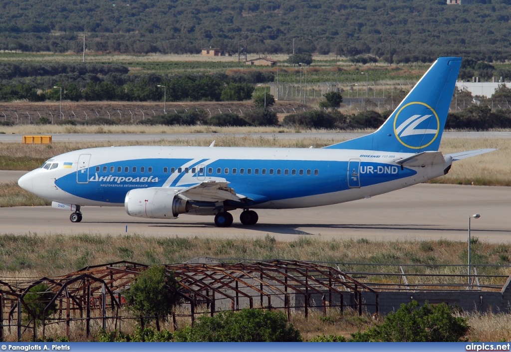 UR-DND, Boeing 737-500, Dniproavia