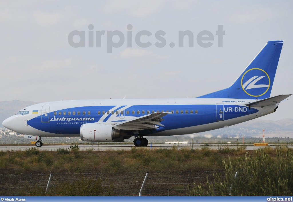 UR-DND, Boeing 737-500, Dniproavia