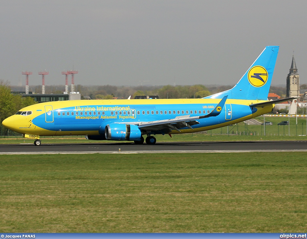 UR-GBD, Boeing 737-300, Ukraine International Airlines