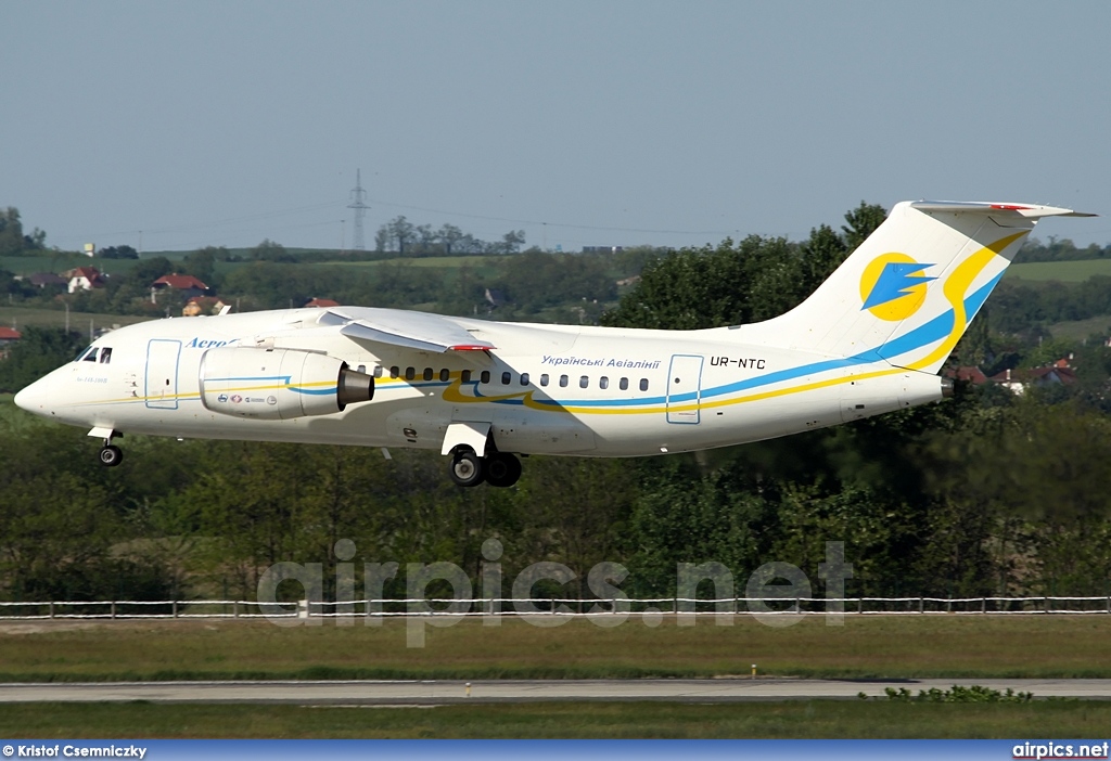 UR-NTC, Antonov An-148-100B, Aerosvit Airlines