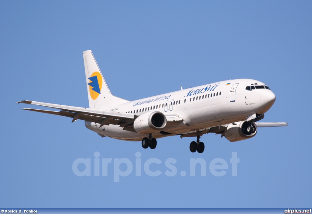 UR-VVL, Boeing 737-400, Aerosvit Airlines