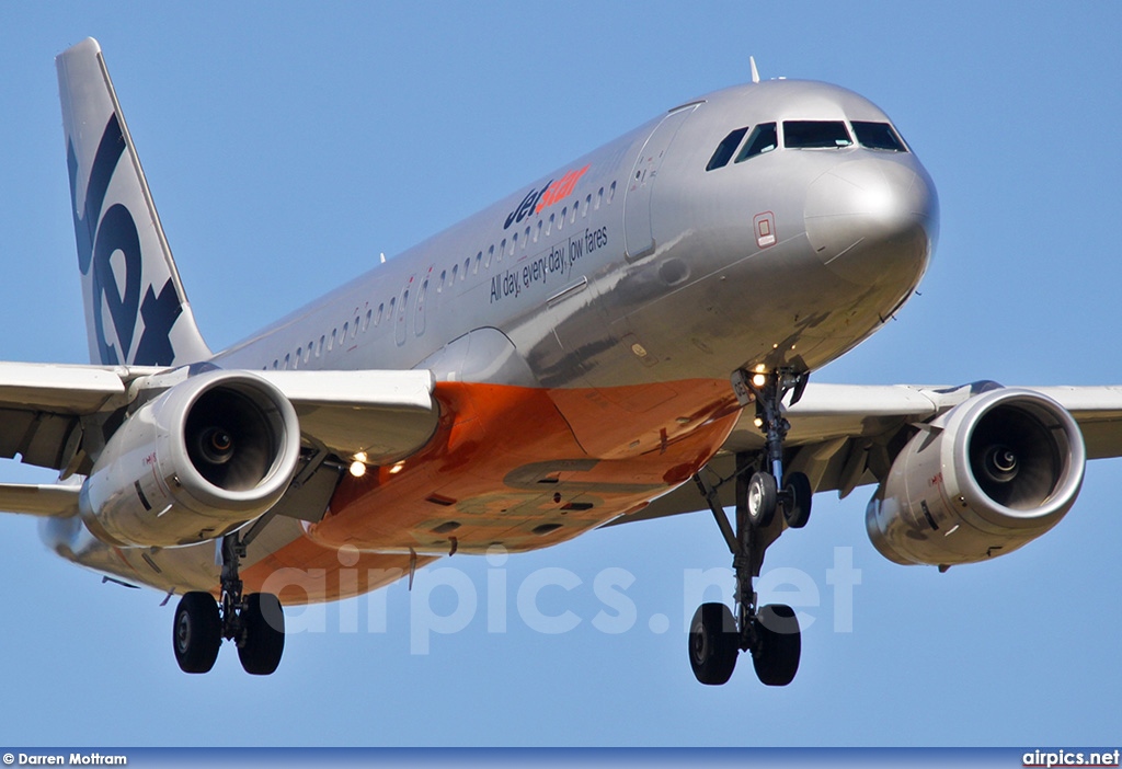VH-JQE, Airbus A320-200, Jetstar Airways
