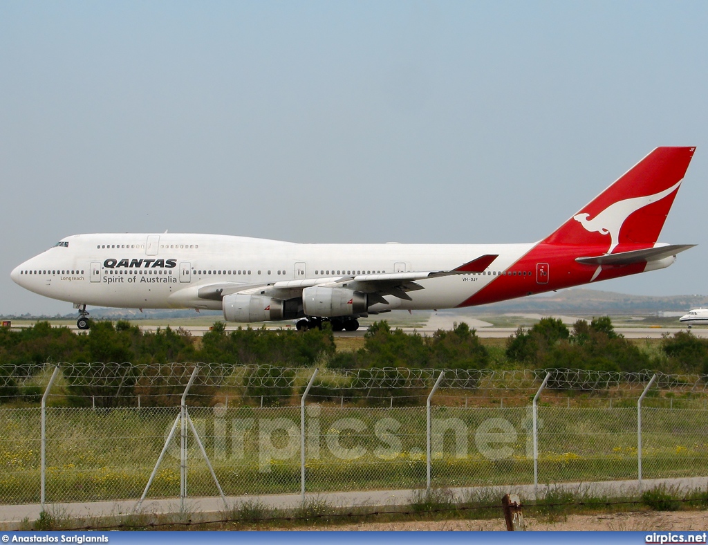 VH-OJF, Boeing 747-400, Qantas