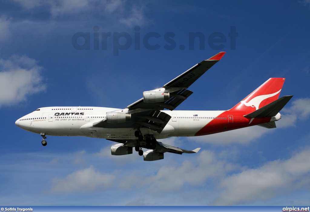 VH-OJU, Boeing 747-400, Qantas