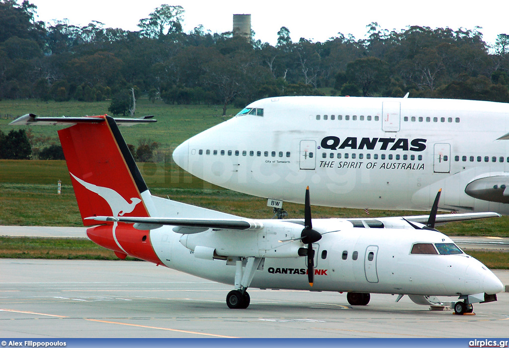VH-TQP, De Havilland Canada DHC-8-100 Dash 8, Qantas Link